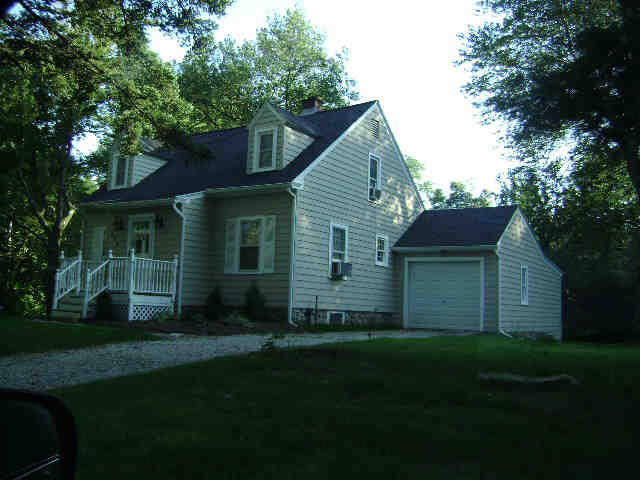 Building photograph for 490 MAIN ST S